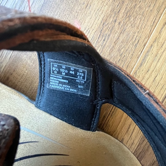 Clarks Men's Hapsford Creek Sandals Brown‎ Tumbled Leather Sz 10.5 Outdoor Beach - Picture 10 of 13